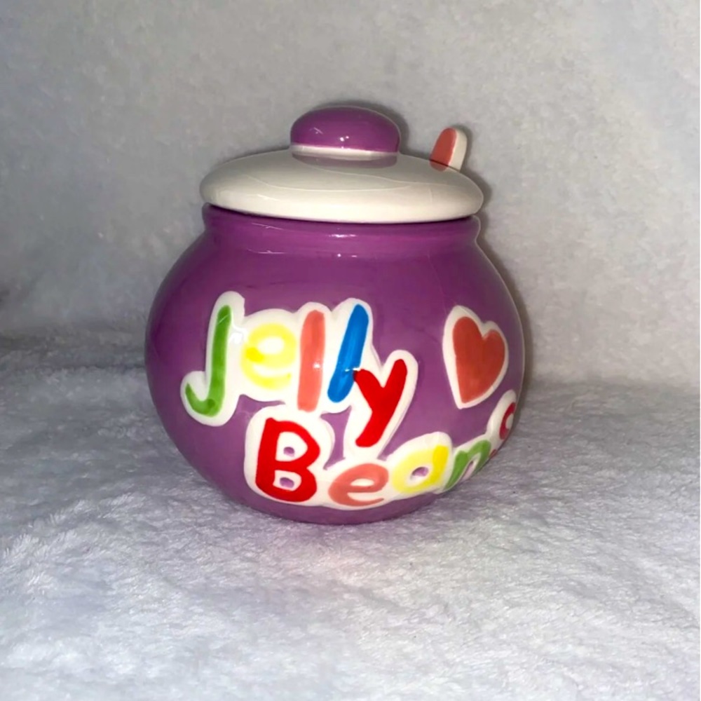 Candy dish
